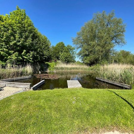Schoener Ferienbungalow Umgeben Von Natur Und Nicht Weit Zur Ostsee Neubukow Buitenkant foto