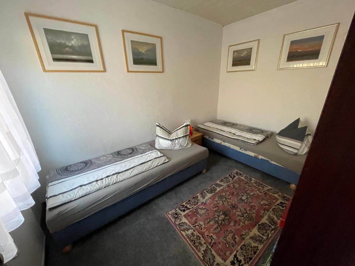 Schoener Ferienbungalow Umgeben Von Natur Und Nicht Weit Zur Ostsee Neubukow Buitenkant foto
